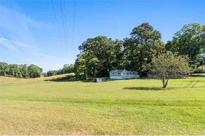 24 Mitchell St, Carrollton, GA 30117 - Photo 33