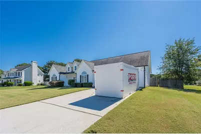 3021 Black Fox Drive, Loganville, GA 30052 - Photo 7