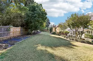 1116 Midsummer Ct NE, Marietta, GA 30068 - Photo 55