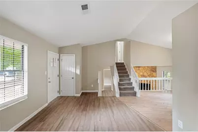 5130 S Woodbridge Trail, Stone Mountain, GA 30088 - Photo 3