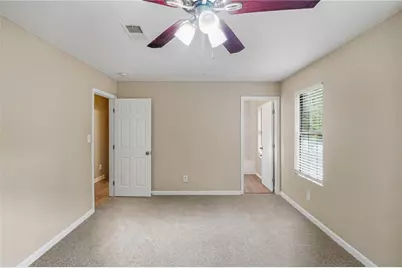 5130 S Woodbridge Trail, Stone Mountain, GA 30088 - Photo 11
