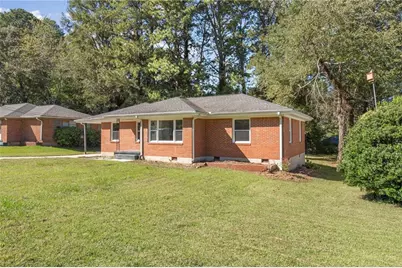 2465 Wood Valley Drive, East Point, GA 30344 - Photo 23