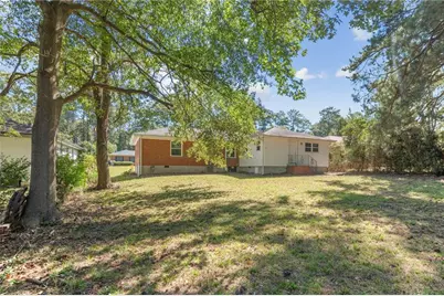 2465 Wood Valley Drive, East Point, GA 30344 - Photo 21