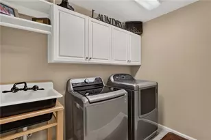 608 Eagle Creek Pointe, Johns Creek, GA 30097 - Photo 33