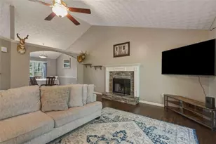 141 Riverstone Wy, Jasper, GA 30143 - Photo 3