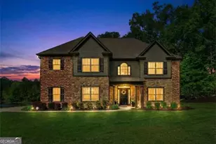 3 Westwood Lake Dr, Newnan, GA 30263 - Photo 1