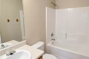 28 Princeton Pl Dr, Adairsville, GA 30103 - Photo 17