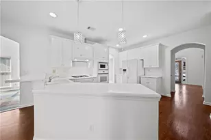 2212 Snug Harbor NE, Marietta, GA 30066 - Photo 11