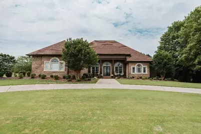 605 Birkdale Boulevard, Carrollton, GA 30116 - Photo 1