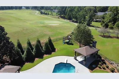 605 Birkdale Boulevard, Carrollton, GA 30116 - Photo 7