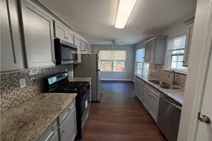 1414 Cumberland Creek Ln SW, Marietta, GA 30008 - Photo 5