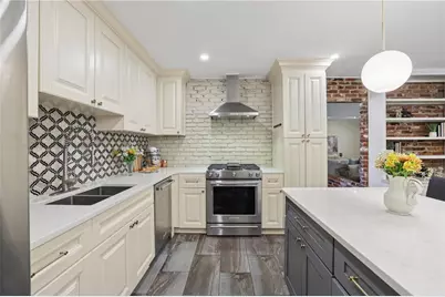 2862 Dunnington Circle, Atlanta, GA 30341 - Photo 19