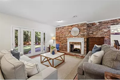 2862 Dunnington Circle, Atlanta, GA 30341 - Photo 9