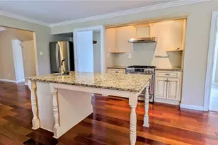 325 Lakeshore Dr NE, Marietta, GA 30067 - Photo 11