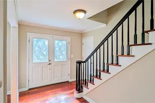 325 Lakeshore Dr NE, Marietta, GA 30067 - Photo 3