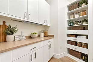 3376 Peachtree Road NE, Atlanta, GA 30326 - Photo 13