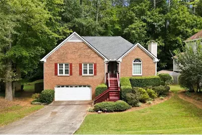 4862 Helga Way NE, Woodstock, GA 30188 - Photo 1