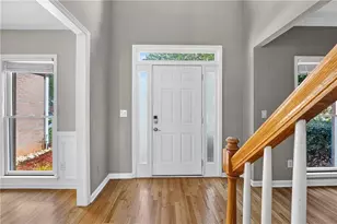 1735 Riverglen Dr, Suwanee, GA 30024 - Photo 7