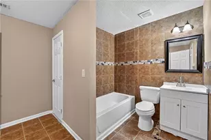 1735 Riverglen Dr, Suwanee, GA 30024 - Photo 35