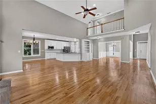 1735 Riverglen Dr, Suwanee, GA 30024 - Photo 15