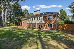 1010 Brooksglen Dr, Roswell, GA 30075 - Photo 47