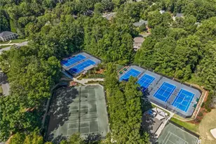 1010 Brooksglen Dr, Roswell, GA 30075 - Photo 59