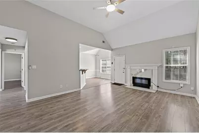 1072 Pennsylvania Run, Lawrenceville, GA 30043 - Photo 9