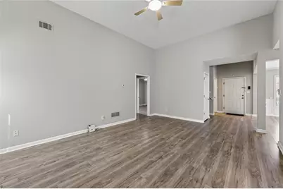 1072 Pennsylvania Run, Lawrenceville, GA 30043 - Photo 11