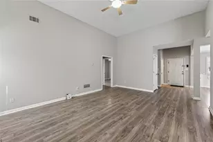 1072 Pennsylvania Run, Lawrenceville, GA 30043 - Photo 11