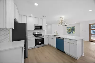 2184 Browns Mill Road SE, Atlanta, GA 30315 - Photo 11