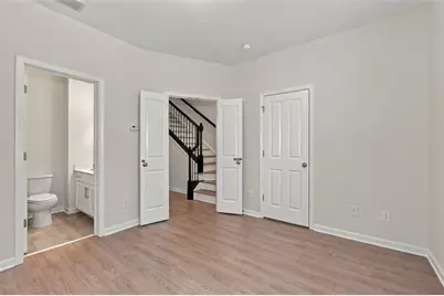 7430 Highland Bluff, Sandy Springs, GA 30328 - Photo 35