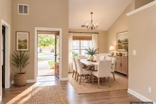 126 Hampton Dr, Jefferson, GA 30549 - Photo 9