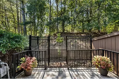 273 Devonshire Drive, Roswell, GA 30022 - Photo 35