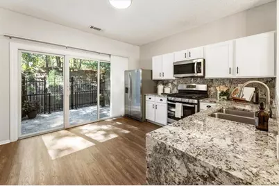 273 Devonshire Drive, Roswell, GA 30022 - Photo 13