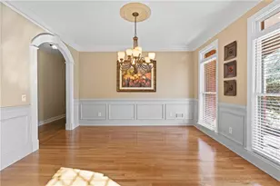 6034 Nature Path Ln, Sugar Hill, GA 30518 - Photo 5