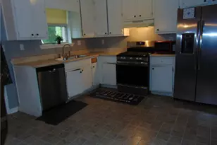 1187 Mannbrook Dr, Stone Mountain, GA 30083 - Photo 5