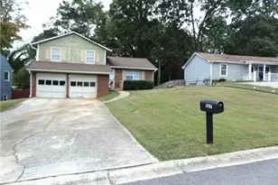 1187 Mannbrook Dr, Stone Mountain, GA 30083 - Photo 13