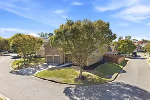 384 Cherry Tree Ln, Marietta, GA 30066 - Photo 47