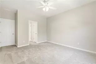 384 Cherry Tree Ln, Marietta, GA 30066 - Photo 29