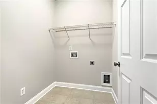 384 Cherry Tree Ln, Marietta, GA 30066 - Photo 17