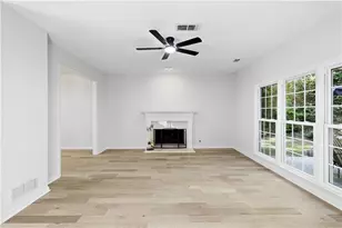 1315 Tuxedo Ct, Lawrenceville, GA 30043 - Photo 31