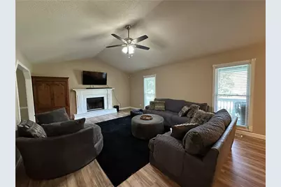 106 Courtland Circle, Powder Springs, GA 30127 - Photo 5