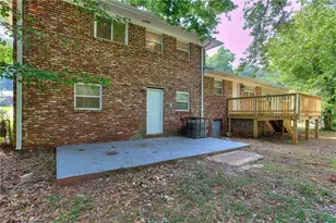 2374 Shamrock Dr, Decatur, GA 30032 - Photo 27