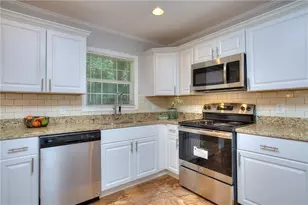 2374 Shamrock Dr, Decatur, GA 30032 - Photo 13