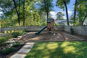 466 Bridlewood Cir, Decatur, GA 30030 - Photo 31