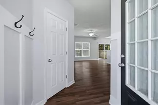 905 Tamarisk Pl, Canton, GA 30114 - Photo 3