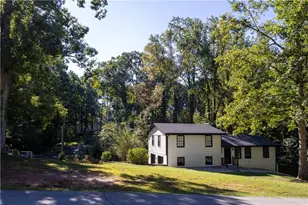 567 Woodland Ln, Lawrenceville, GA 30043 - Photo 1