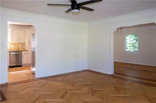 567 Woodland Ln, Lawrenceville, GA 30043 - Photo 11