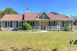 4225 Rolling Ridge, Gillsville, GA 30543 - Photo 1