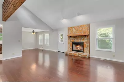 2486 Sawmill Road SW, Marietta, GA 30064 - Photo 5